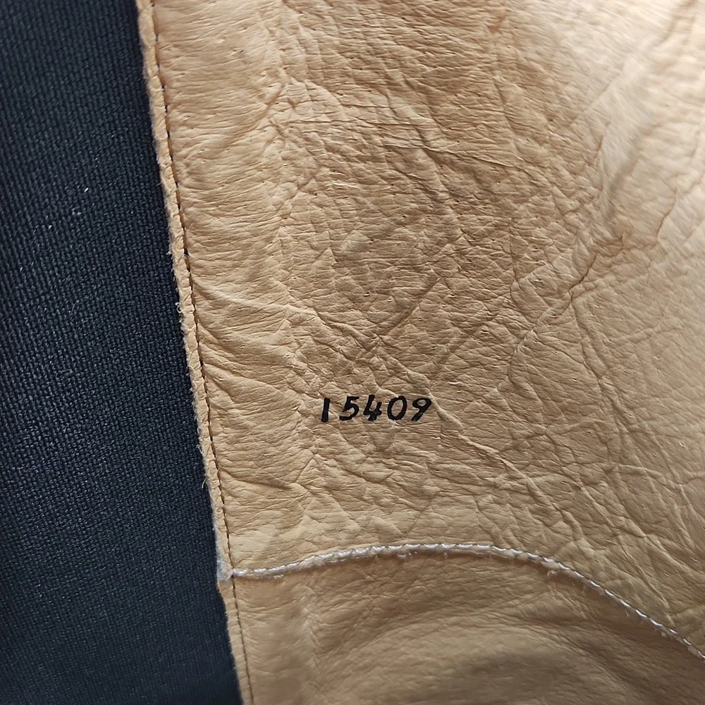 Frye 76317 logo